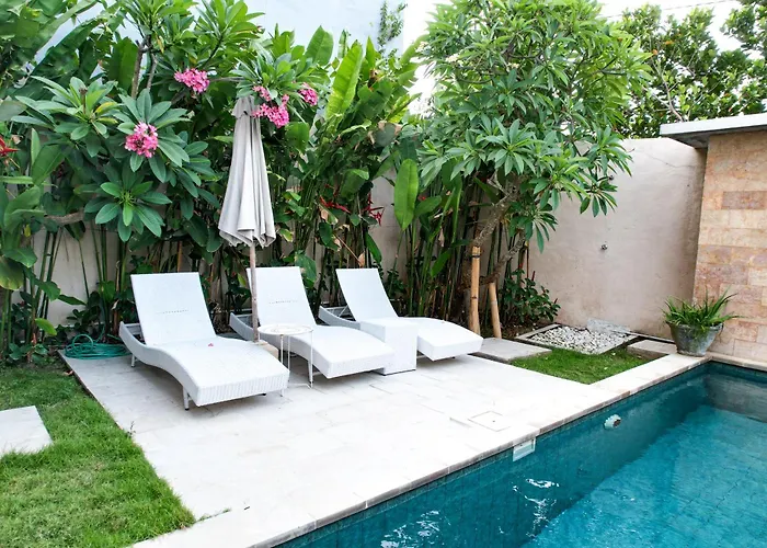 4 Bed Family With 360 Rooftop Views * Canggu